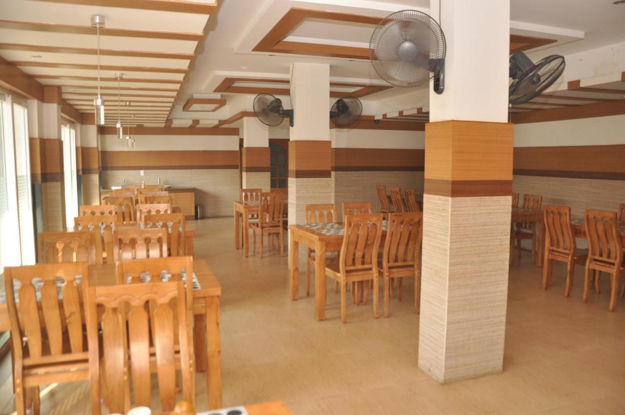 Hotel Pams Mayiladuthurai Esterno foto