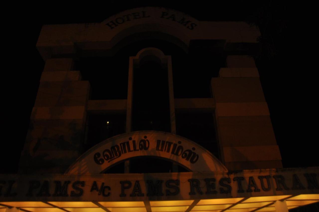 Hotel Pams Mayiladuthurai Esterno foto
